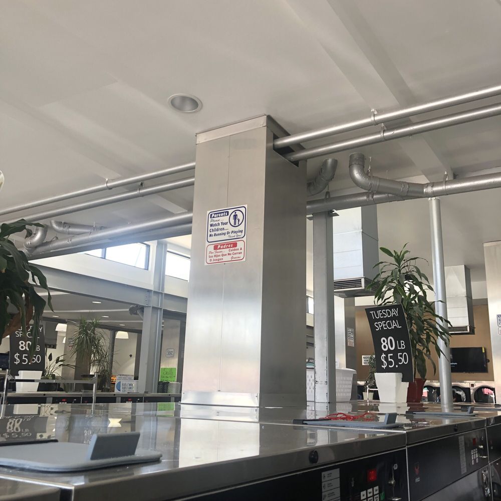 LAVANDERIA COIN LAUNDRY 25 Photos & 27 Reviews 3526 East Cesar E