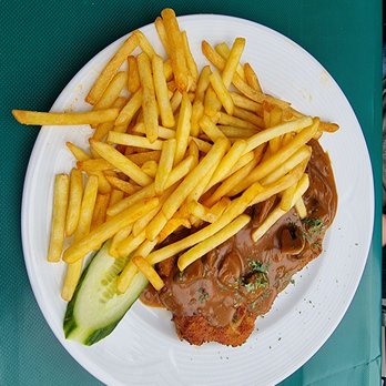 Dorfkrug - Jägerschnitzel, 10,90€ - German Near Me - Fehmarn, SH Dorfkrug - Jägerschnitzel, 10,90€ - German Near Me - Fehmarn, SH