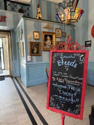 Amélie's French Bakery & Café by null