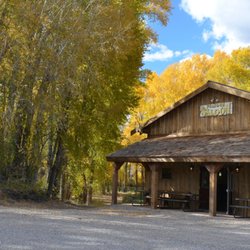 Peacock Meadows Riverside RV Park and Campground