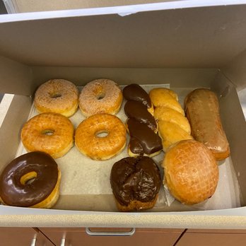 PQ Donuts - A dozen variety - Donuts Near Me - San Diego, California PQ Donuts - A dozen variety - Donuts Near Me - San Diego, California