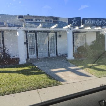 Christian Andres Barber Studio - not even open old house - Barbers Near Me - South Gate, California Christian Andres Barber Studio - not even open old house - Barbers Near Me - South Gate, California
