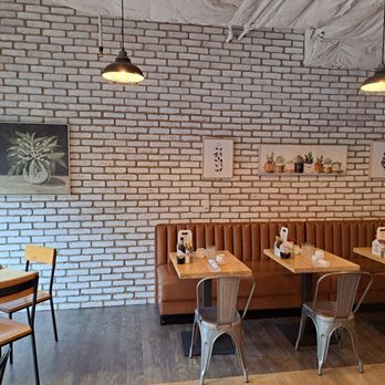 Land & Lake Cafe - Coffee & Tea Near Me - Evanston, Illinois Land & Lake Cafe - Coffee & Tea Near Me - Evanston, Illinois