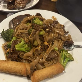 Thai Dee - Pad See Ewe - Thai Near Me - San Antonio, Texas