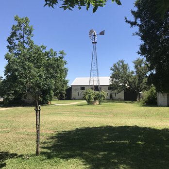 Becker Vineyards - Wine Tasting Room Near Me - Fredericksburg, Texas Becker Vineyards - Wine Tasting Room Near Me - Fredericksburg, Texas