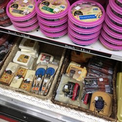 Howard Deli Mart