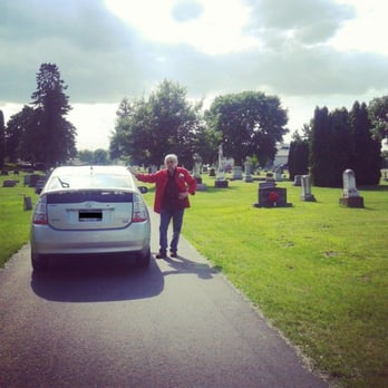 Valley Cemetery - Funeral Services & Cemeteries Near Me - Shakopee, Minnesota