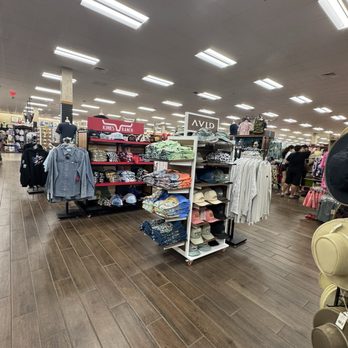 Buc-ee’s - Gas Stations Near Me - Goodyear, Arizona
