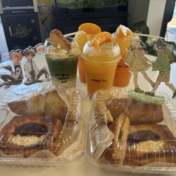 The Vinam Cafe - Early grey matcha latte, peach tea, mango tea, guava pastry, chocolate croissant, meat pie - Coffee & Tea Near Me - San Diego, California The Vinam Cafe - Early grey matcha latte, peach tea, mango tea, guava pastry, chocolate croissant, meat pie - Coffee & Tea Near Me - San Diego, California