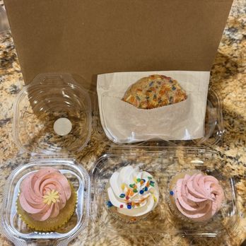 Out of the Bubble Bakery - Desserts Near Me - Springfield, Virginia Out of the Bubble Bakery - Desserts Near Me - Springfield, Virginia