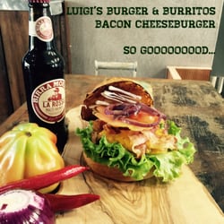 Luigi's - Bacon cheesburge : )