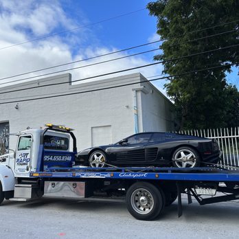 Rapid Towing - Exotic cars towing. - Towing Near Me - Coral Springs, Florida Rapid Towing - Exotic cars towing. - Towing Near Me - Coral Springs, Florida