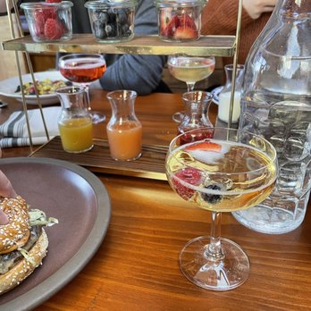 Cindy's Rooftop - Brunch burger and mimosa - New American Near Me - Chicago, Illinois Cindy's Rooftop - Brunch burger and mimosa - New American Near Me - Chicago, Illinois