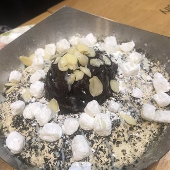 Cocohodo - Black Sesame Bingsu - Desserts Near Me - Flushing, New York