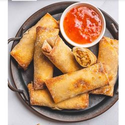 Grandma’s Vietnamese Bánh Mì & Boba - Fried Eggroll