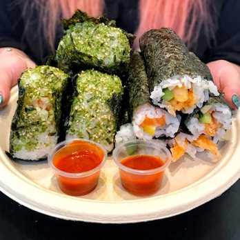 Gam Tu Bop - Assorted Rice Balls and Rice Rolls - Asian Fusion Near Me - Glendale, California Gam Tu Bop - Assorted Rice Balls and Rice Rolls - Asian Fusion Near Me - Glendale, California