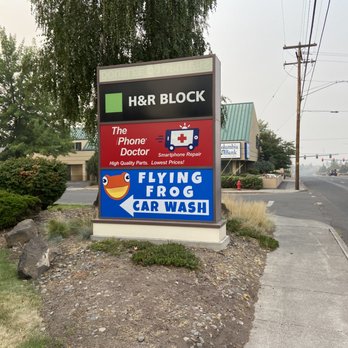 Flying Frog Car Wash - Flying Frog Car Wash in Bend, Oregon open 24/7 - Car Wash Near Me - Bend, Oregon