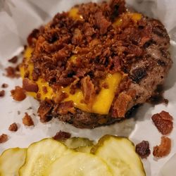 Bub's Burgers & Ice Cream - 1/2 pounder - no bun.