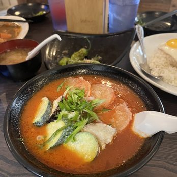 Suehiro Mini - VEGAN TOMATO RAMEN - Ramen Near Me - Los Angeles, California