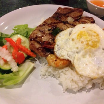 Pho Tran's - Combo rice plate - Vietnamese Near Me - Mountlake Terrace, Washington