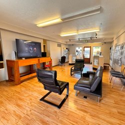 Califix Phone Repair - Enjoy our cozy lounge with a big-screen TV and comfy seating while we expertly repair your devices. Relax and unwind at our Store.