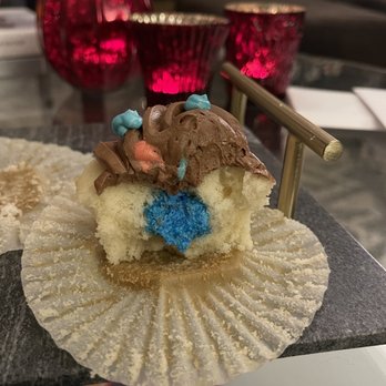Sweet Kelly's Cupcakes - Chocolate frosting with white cake and a surprise gender reveal icing inside - Cupcakes Near Me Sweet Kelly's Cupcakes - Chocolate frosting with white cake and a surprise gender reveal icing inside - Cupcakes Near Me