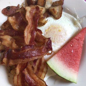 Banners Restaurant - Breakfast & Brunch Near Me - Conway, New Hampshire Banners Restaurant - Breakfast & Brunch Near Me - Conway, New Hampshire