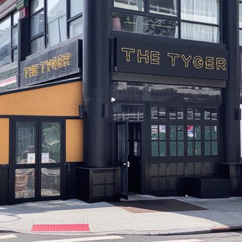 The Tyger - Cocktail Bars Near Me - New York, New York