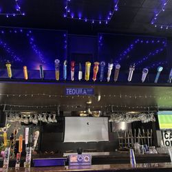 Magueys Sports Bar & Grill