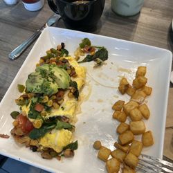 The Breakfast Table - The veggie delight was great!!! Love the potatoes too.