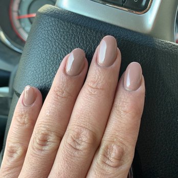 Plush Nails & Spa - Nail Salons Near Me - Dallas, Texas