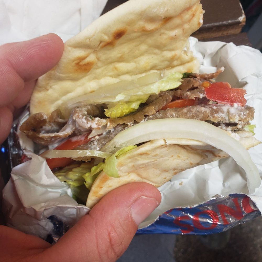 Leo's Taverna Express - Gyro sandwich - Greek Near Me - Honolulu, Hawaii Leo's Taverna Express - Gyro sandwich - Greek Near Me - Honolulu, Hawaii