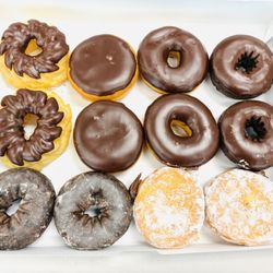 Dunkin' - Assorted Chocolate Donuts
