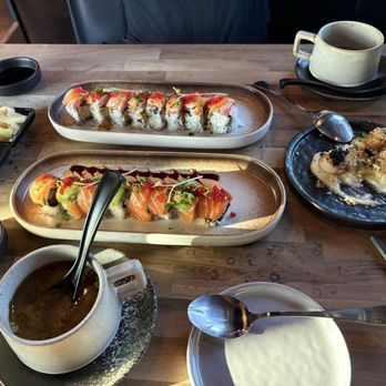 Kiyama Sushi & Bar - Sushi Bars Near Me - Lake Stevens, Washington Kiyama Sushi & Bar - Sushi Bars Near Me - Lake Stevens, Washington