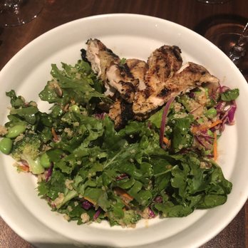 Morgan's On the Danforth - Salad with grilled chicken - Gastropubs Near Me - Toronto, Ontario