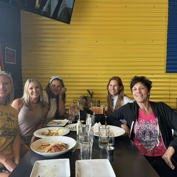 Fogonero Restaurant - Cedar Park - Friends - Venezuelan Near Me - Cedar Park, Texas Fogonero Restaurant - Cedar Park - Friends - Venezuelan Near Me - Cedar Park, Texas