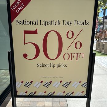 SEPHORA - 7/2024 - Cosmetics & Beauty Supply Near Me - Long Beach, California
