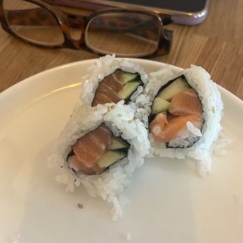 Ozen - Salmon Roll - Ramen Near Me - Rancho Cucamonga, California