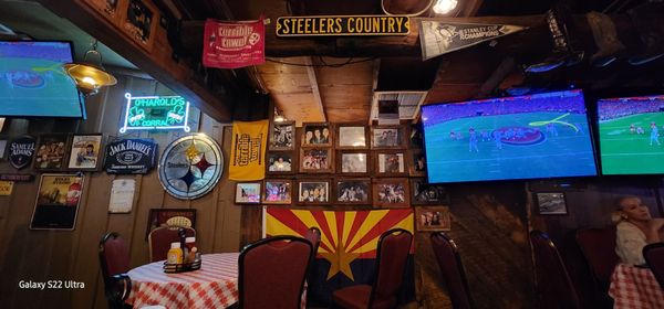 Harold's Cave Creek Corral by null