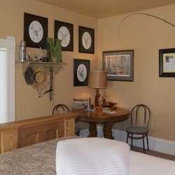 Bingham Hall Bed & Breakfast - McKeeth Room