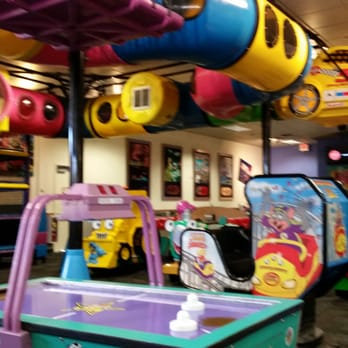 Chuck E. Cheese - Pizza Near Me - Beaverton, Oregon