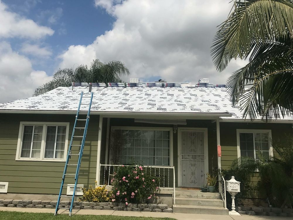 Slide of Micasa Pro Roofers