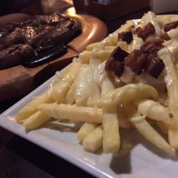 Osório Bar - Chapa Picanha with fries covered in cheese and bacon