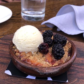 AOC - Peach crisp - Cocktail Bars Near Me - Los Angeles, California