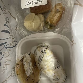 Suzie's Pastry Shoppe - My goodies! Maamoul, Ghraybeh, basbousa, chocolate/pistachio cookie. - Bakeries Near Me - Houston, Texas Suzie's Pastry Shoppe - My goodies! Maamoul, Ghraybeh, basbousa, chocolate/pistachio cookie. - Bakeries Near Me - Houston, Texas