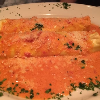 Gusto Italiano - Manicotti - Italian Near Me - Glenview, Illinois Gusto Italiano - Manicotti - Italian Near Me - Glenview, Illinois