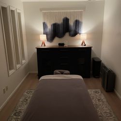 View of the treatment room