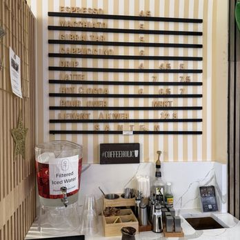 Cafe Levantine - coffe station - Lebanese Near Me - McLean, Virginia