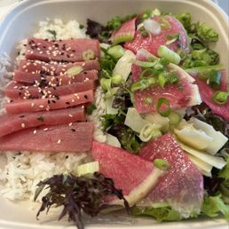 RAW WILD TUNA PLATE RAW WILD TUNA PLATE