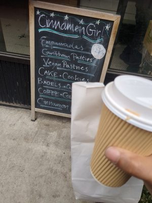 Cinnamon Girl by null